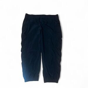 Athleta Women's Black Capri Trousers SZ 8